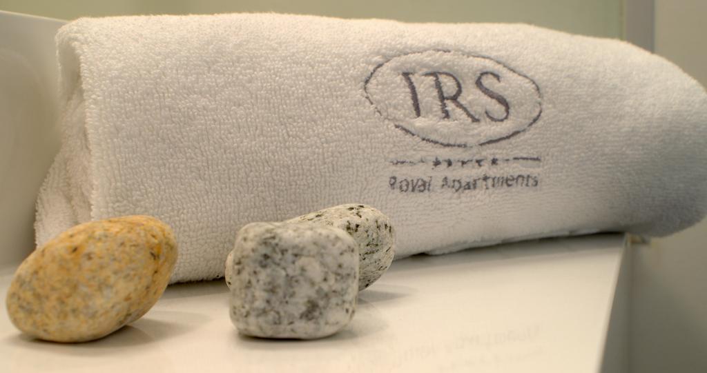 Irs Royal Apartments Apartamenty Irs Trzy Zagle غدانسك المظهر الخارجي الصورة