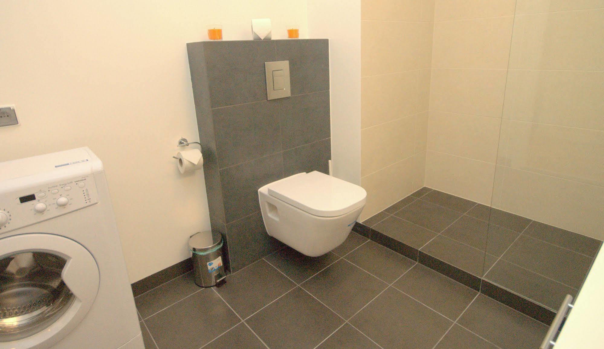 Irs Royal Apartments Apartamenty Irs Trzy Zagle غدانسك المظهر الخارجي الصورة