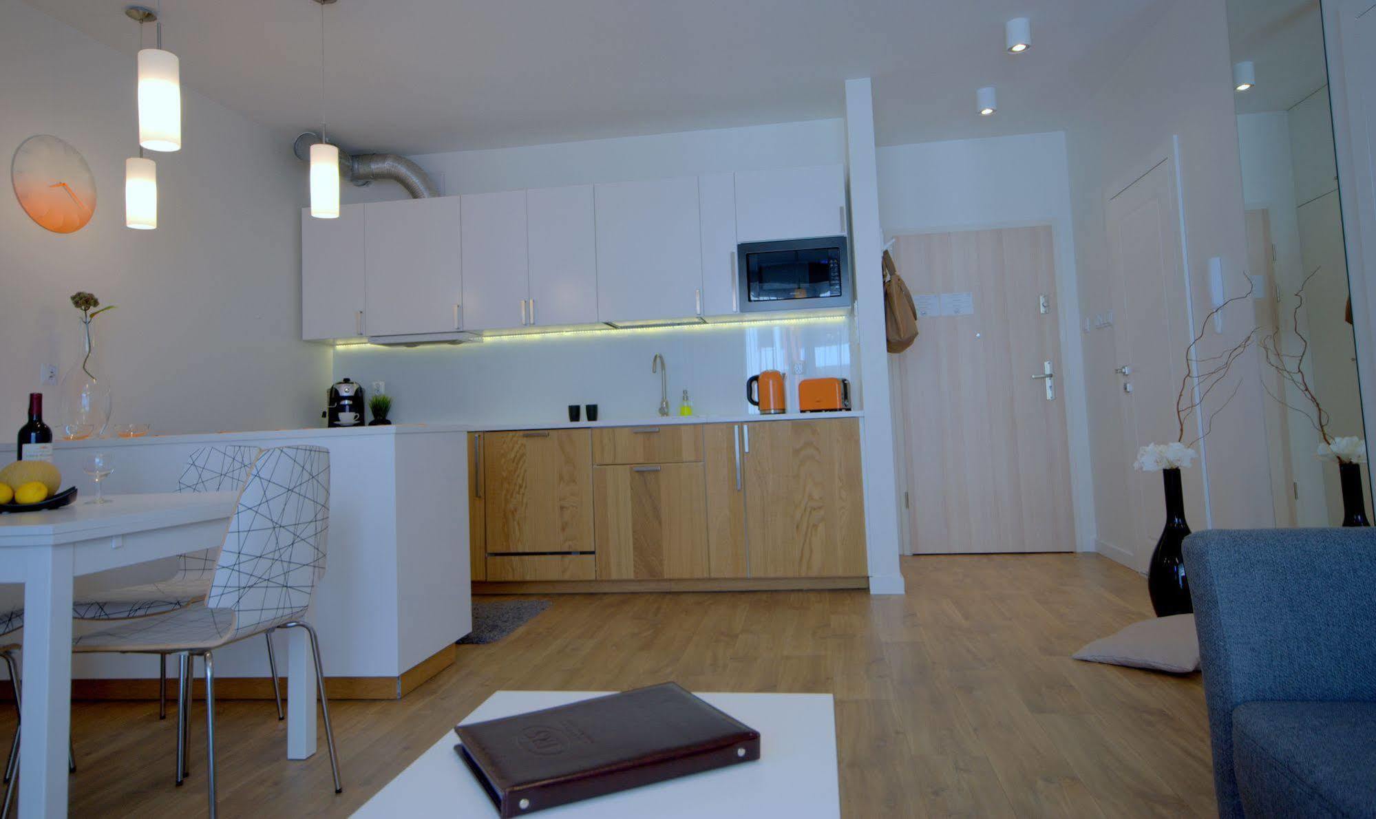 Irs Royal Apartments Apartamenty Irs Trzy Zagle غدانسك المظهر الخارجي الصورة